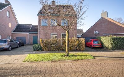 Toermalijn 16