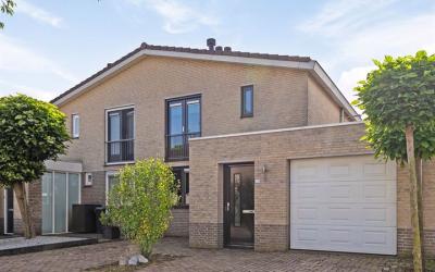 Kamprechter 24