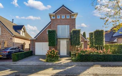 Koetshuis 14