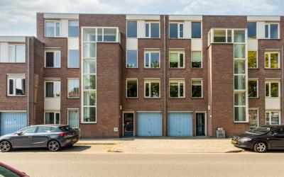 Bram van de. 115