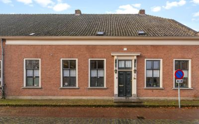 Torenstraat 2