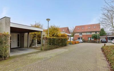 Lamoenenhof 18
