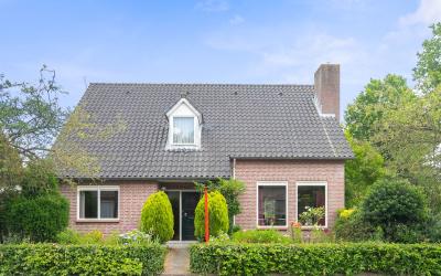 Pastoor Strijboschstraat 31