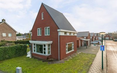 Tillardhof 1