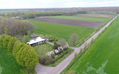 Loosbroekse. 22