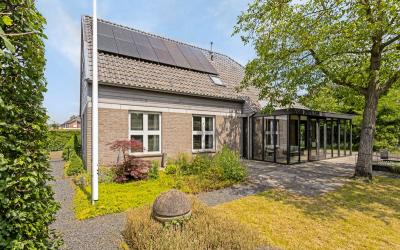 Korte Veers. 10