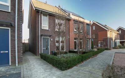 Laarhof 16
