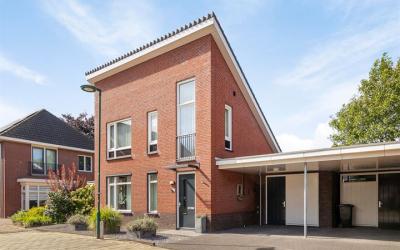 Laarhof 32