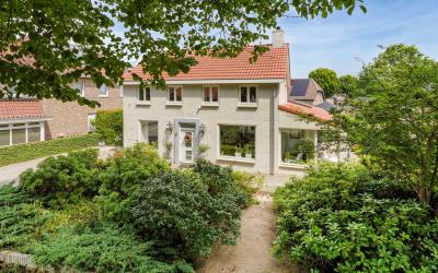 Dorpstraat 2