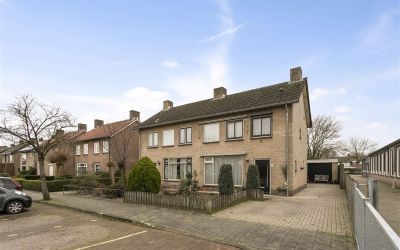 Schoolstraat 23