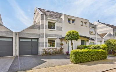 Raamsingel 106