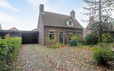 Rechtestraat 28