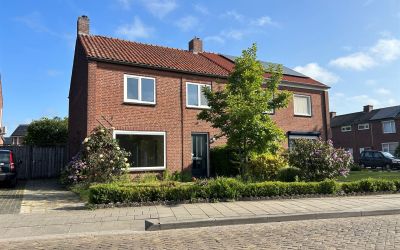 Groeskuilen. 48