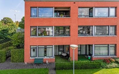 Graaf Herma. 65