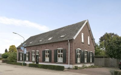 Dorpstraat 14