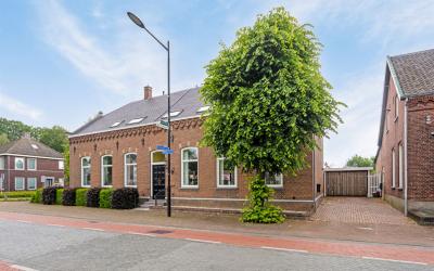 Dorpsstraat 15