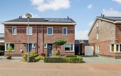 Aan de Cape. 10