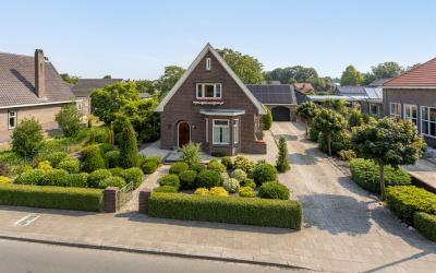 Dorpsstraat 48