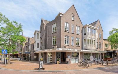 Markt 46