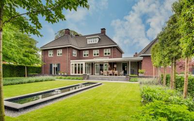 Stationsstraat 81