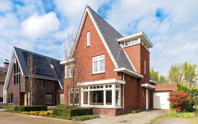 Ds. Hoogeve. 8