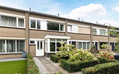 Valstraat 52