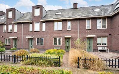 Den Uylstraat 35