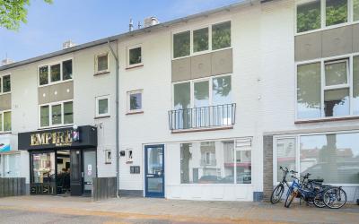 Burgemeeste. 112-A