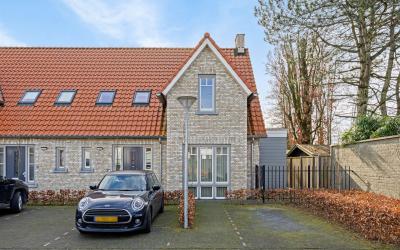 Dorpstraat 28