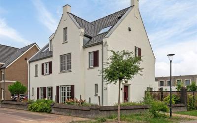 Leemsbroek 23