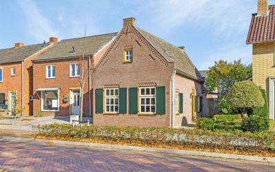 Oude Kerkst. 32