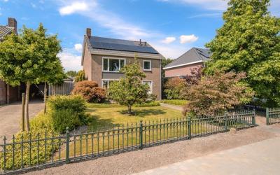 Eindhovense. 44-A