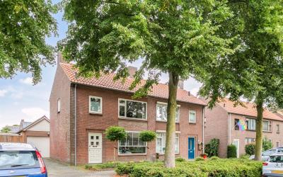 Leeuwerikla. 28