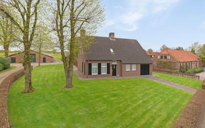 Breestraat 5