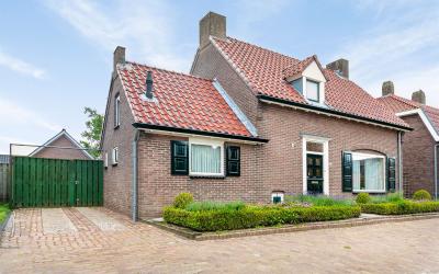 Dorpstraat 136