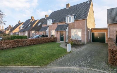 van Rummenstraat 7