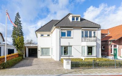 Eindhovense. 73