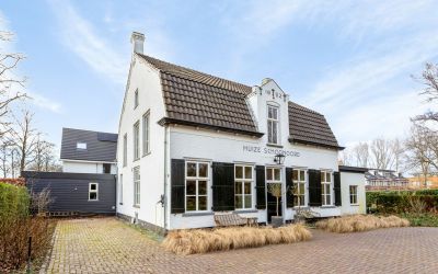 Eindhovense. 91