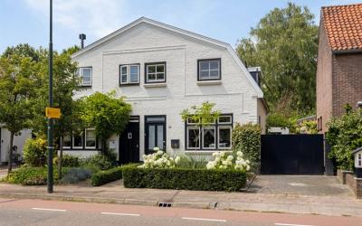Raadhuisstr. 76