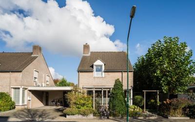 Schutsakker 8