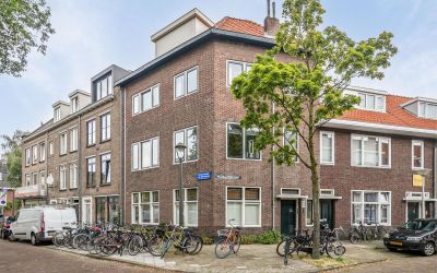 Willem van. 30