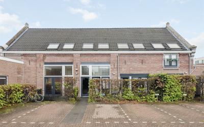 de Vriesstr. 24-D
