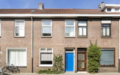 Bosboomstra. 66
