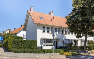 Burghstraat 1