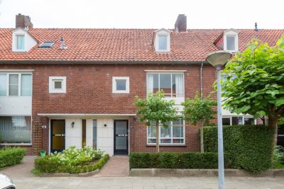 Jan van Heelustraat 25