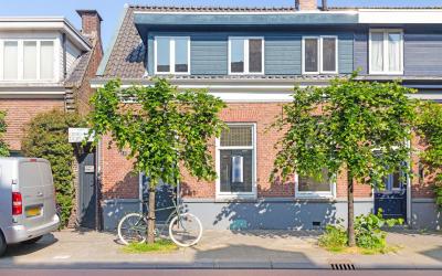 Hoogstraat 148