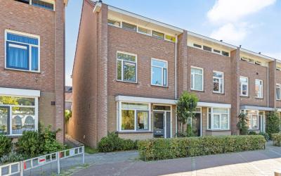 Lodewijk Na. 44