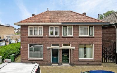 Doelenstraat 1