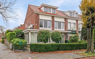 van der Wer. 11