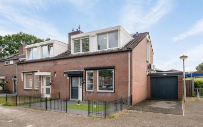 Lyonhof 36